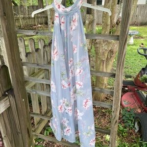 Esley dress only worn twice. No stains. Looks new